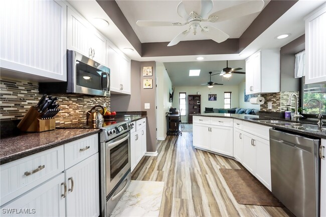 Building Photo - 6030 Birnam Wood Ln