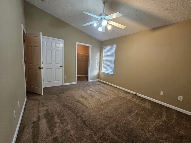 Building Photo - 4045 George Buchanan Dr