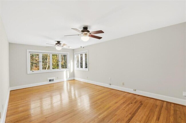 Building Photo - 3959 Randall Mill Rd NW