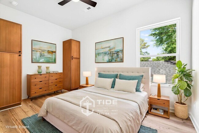 Building Photo - Move-In Ready Home Near Park Circle