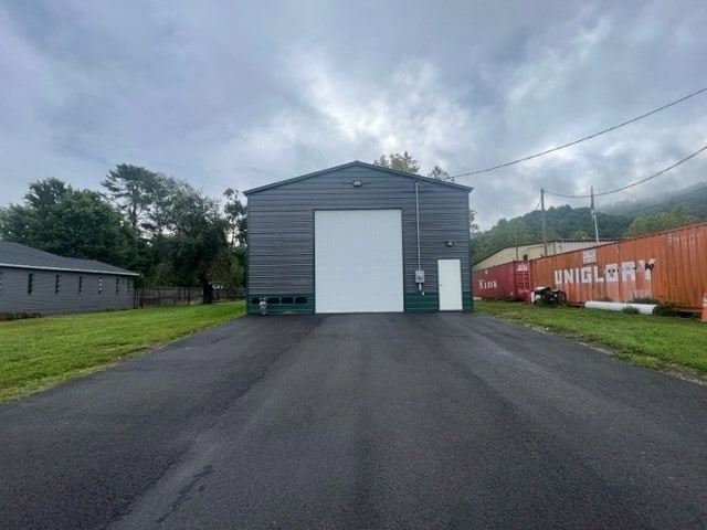 Building Photo - 139 3rd St