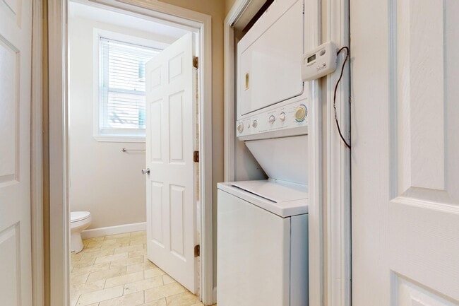 Interior Photo - Gerhardt