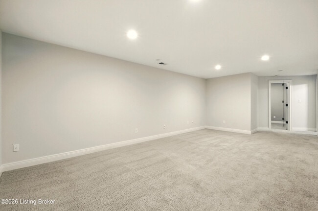 Building Photo - 10910 Kings Crown Dr