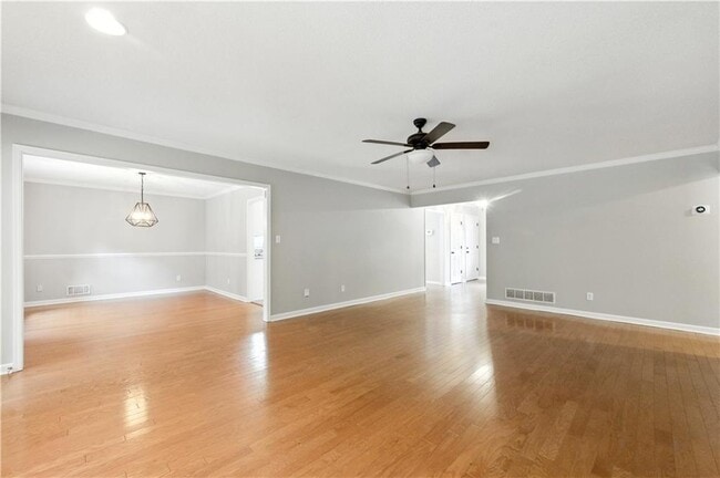 Building Photo - 1091 Colony Dr