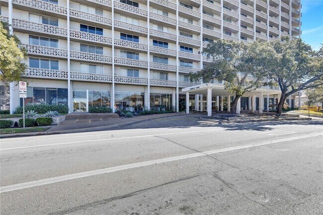 Building Photo - 1801 Lavaca St