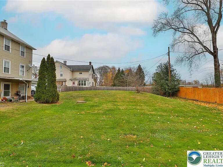 Building Photo - 4448 Orefield Rd