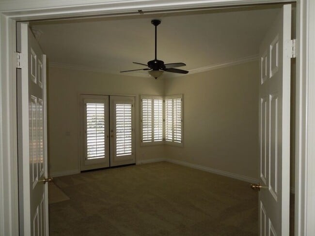 Building Photo - 32084 Pso Parallon