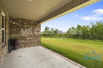 Building Photo - 9384 Cypress Lake Dr