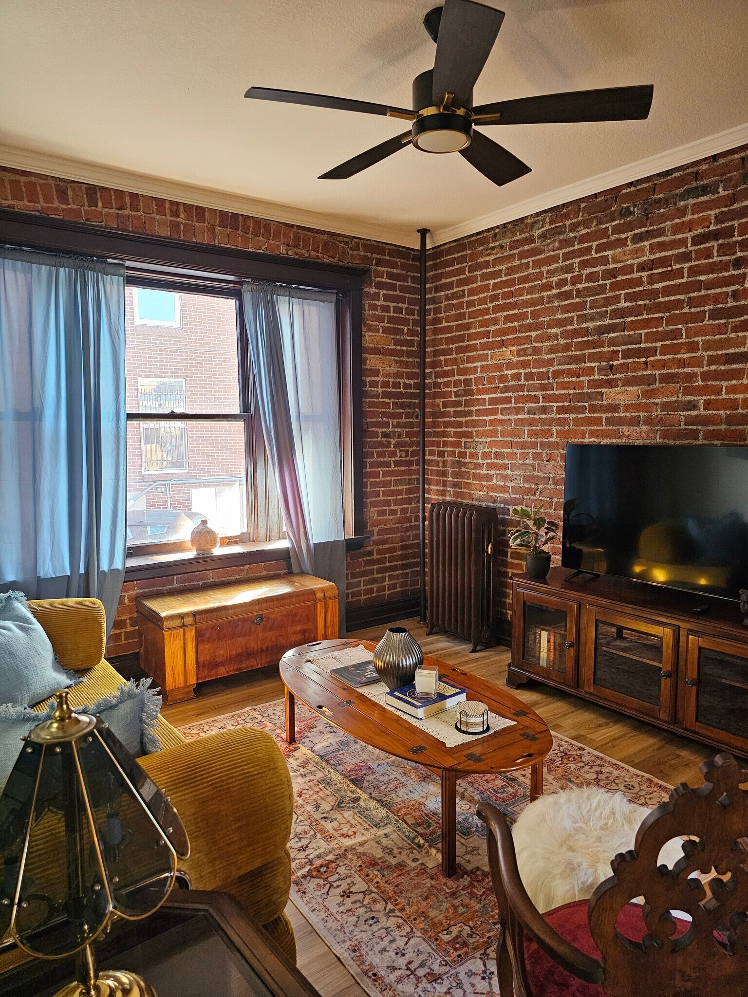 Living Room - 1475 N Humboldt St