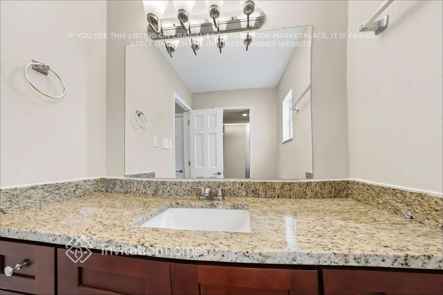 Building Photo - 4407 Orangewood Loop E