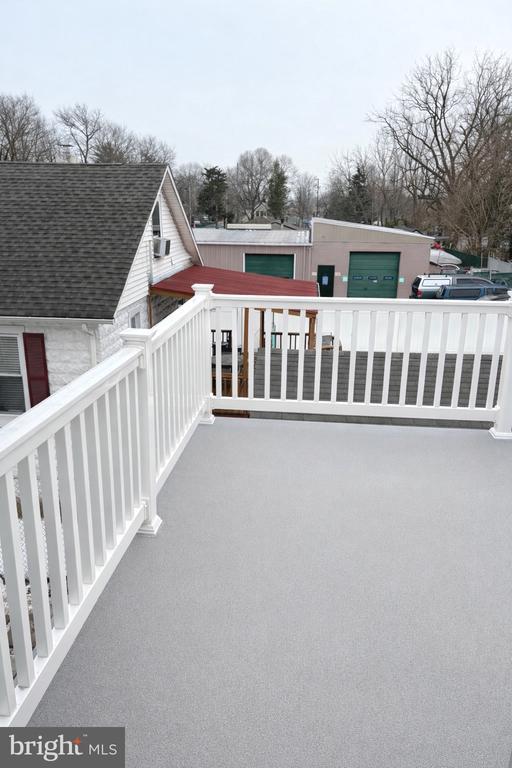 Building Photo - 7406 Bristol Pike