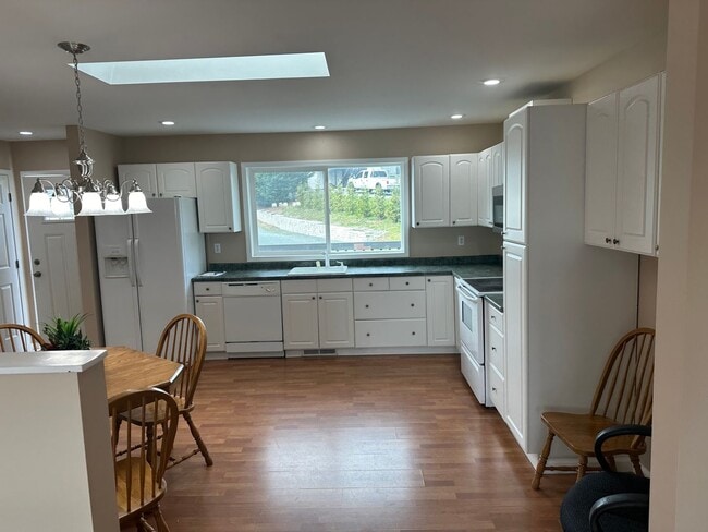Building Photo - Mount Vernon 3 Bedroom