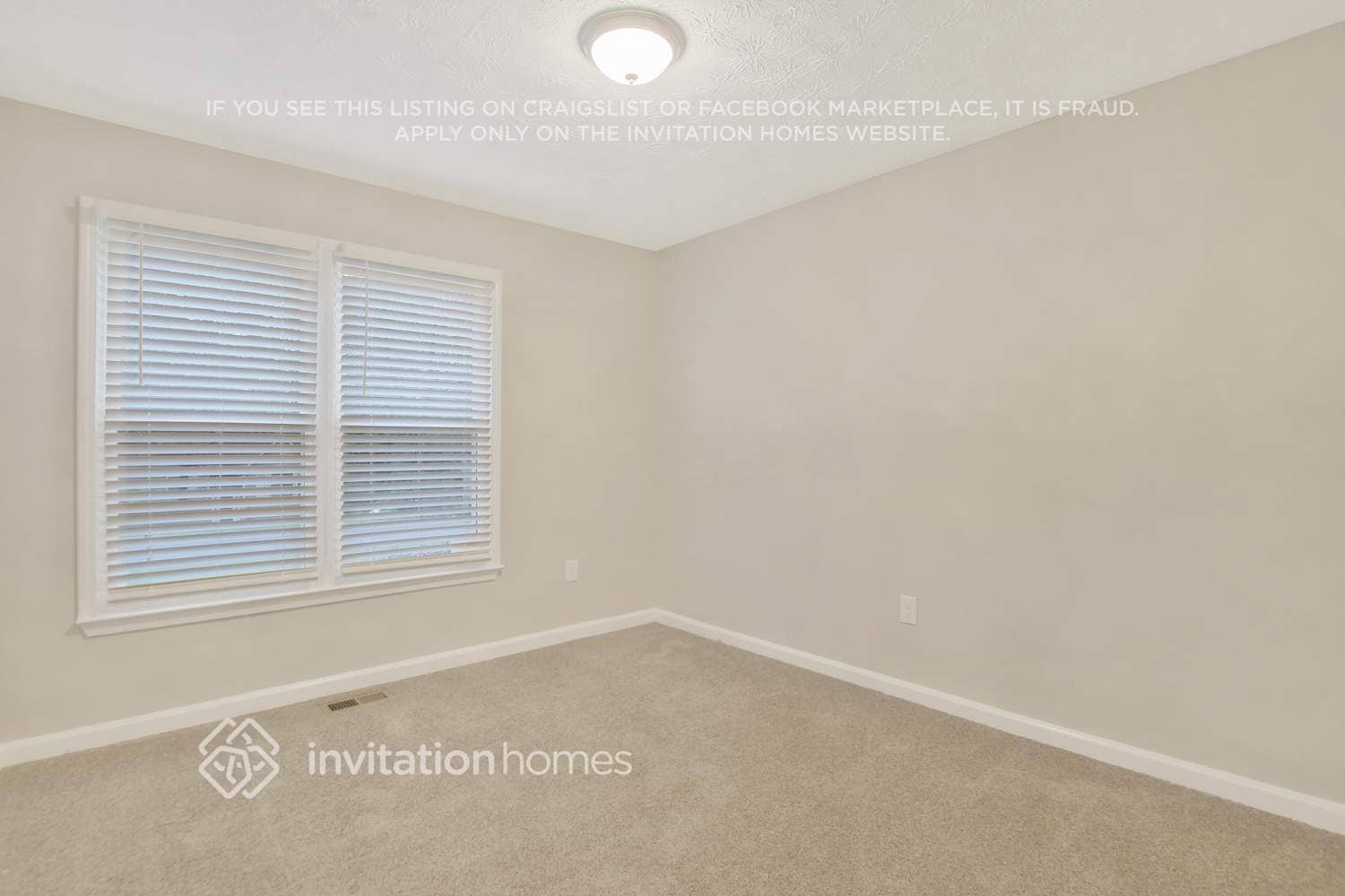 Building Photo - 92 Oak Landing Dr S