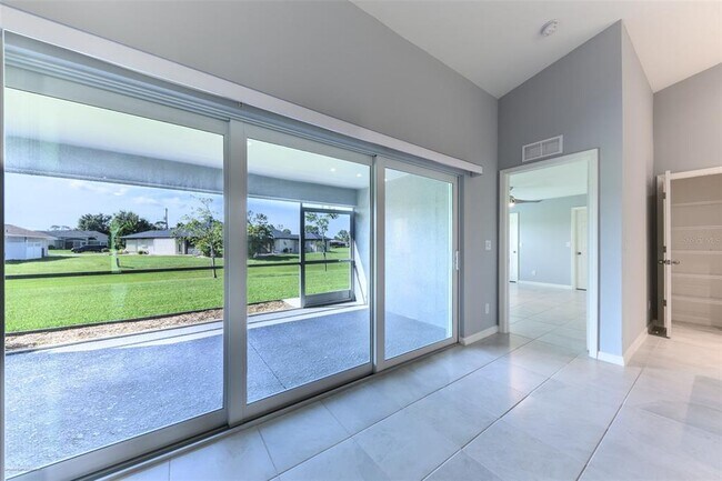 Building Photo - 25583 Deep Creek Blvd