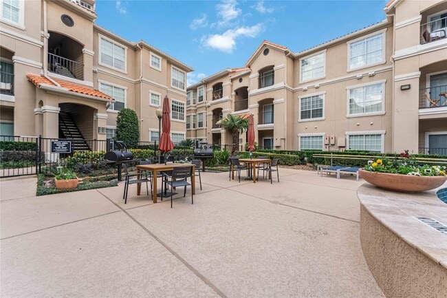 Building Photo - 3231 Allen Pkwy