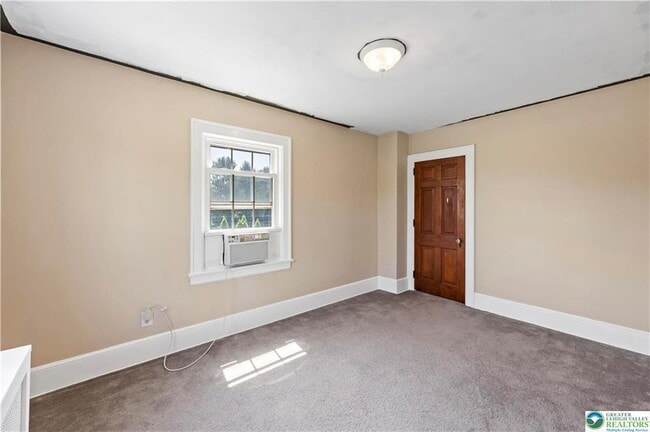Building Photo - 1340 Tatamy Rd
