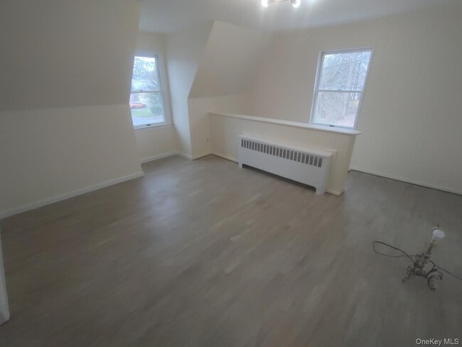 Building Photo - 15 Ketcham Pl