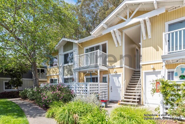 Primary Photo - 755 14th Ave