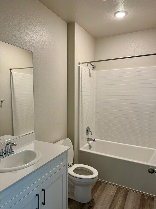 Building Photo - Brand New Luxury 2 story Home