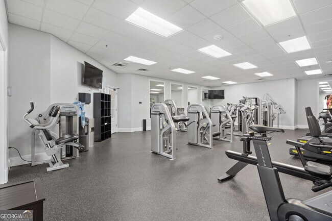 Building Photo - 2045 Kent Ct