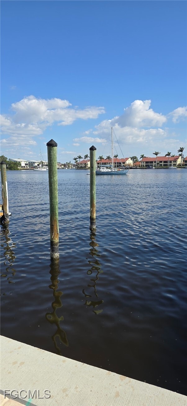 Building Photo - 434 Tudor Dr