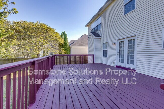 Building Photo - 1035 Watauga Ct