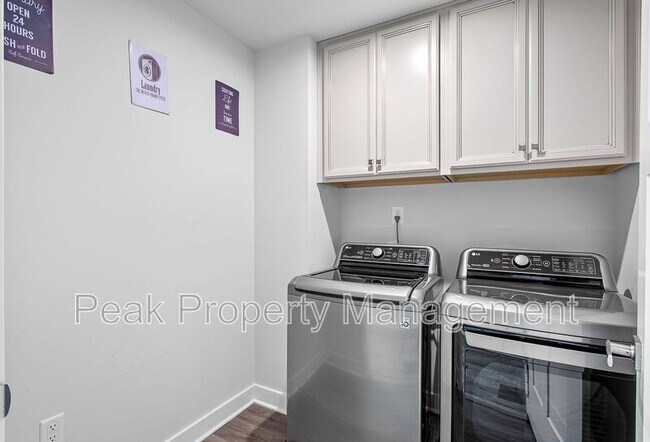 Building Photo - 8518 Kingsland Pk Dr