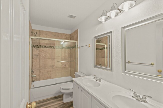 Building Photo - 20510 Pioneer Bend Ct
