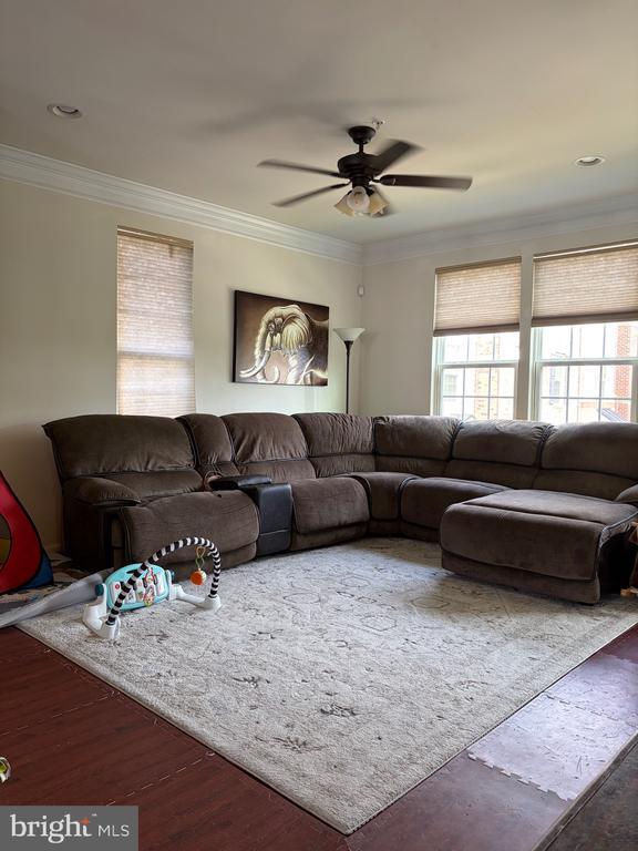 Building Photo - 9449 Virginia Jane Way