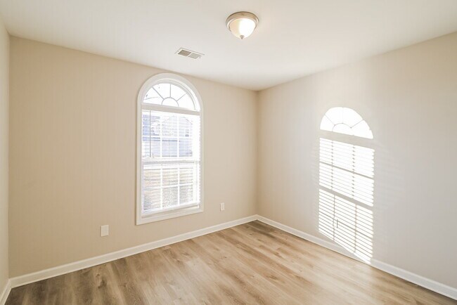 Building Photo - 85 Stone Commons Way