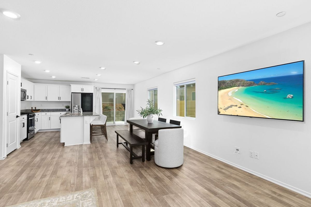 Building Photo - 28876 Camaro