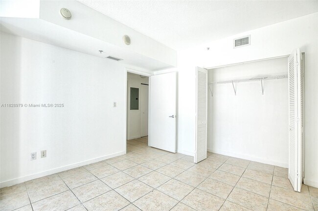 Building Photo - 335 S Biscayne Blvd