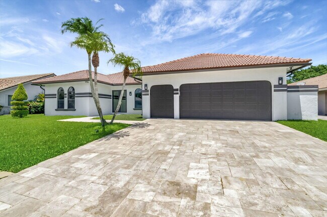 Building Photo - 10099 Canoe Brook Cir