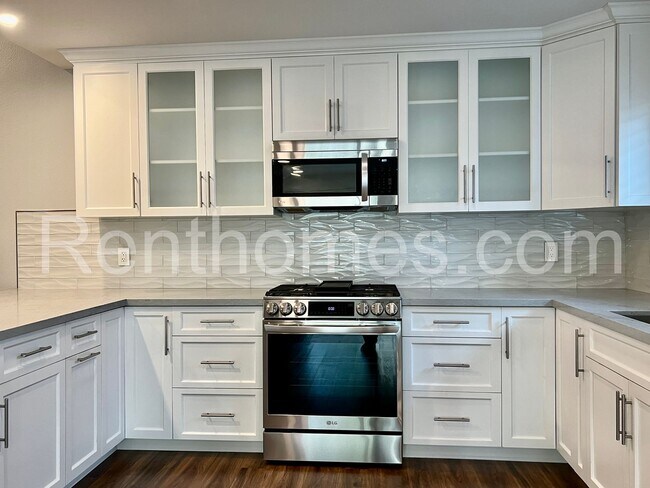 Building Photo - 227 Ocotillo Pl