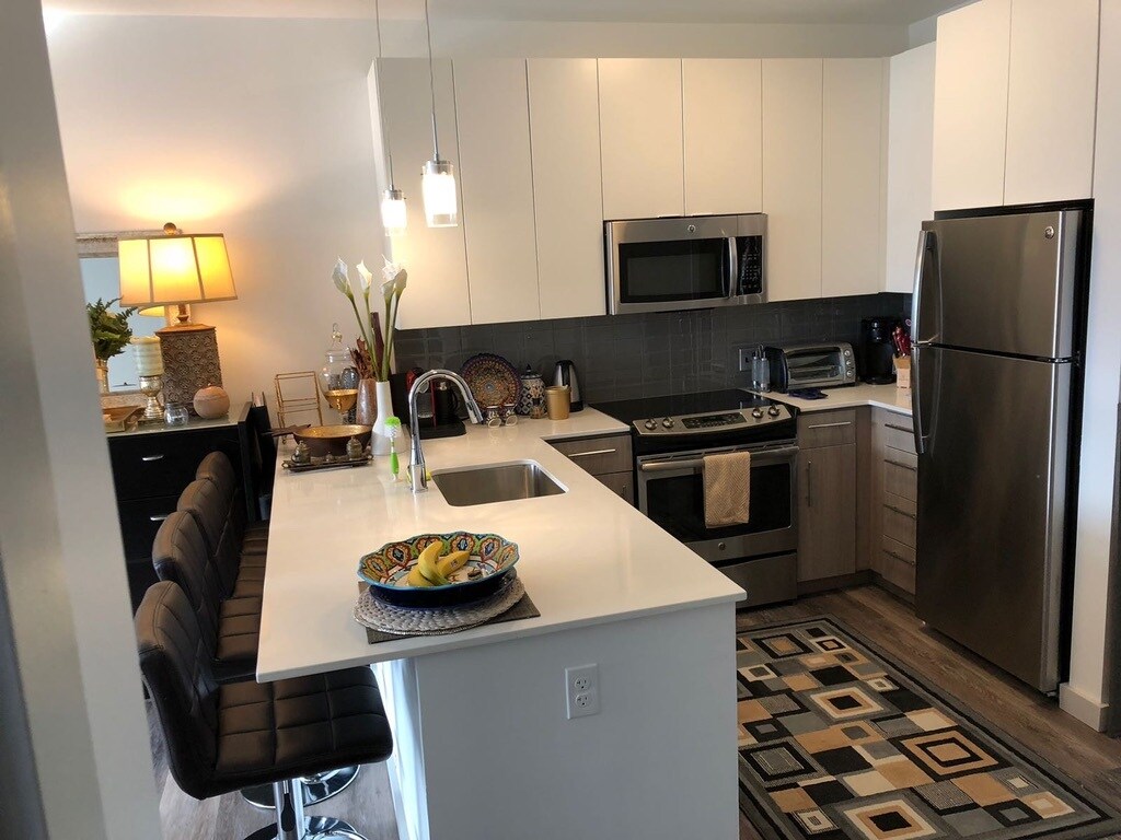 Building Photo - 180 Telford St