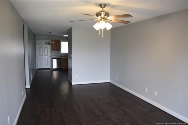 Building Photo - 1008 Pinecrest Dr