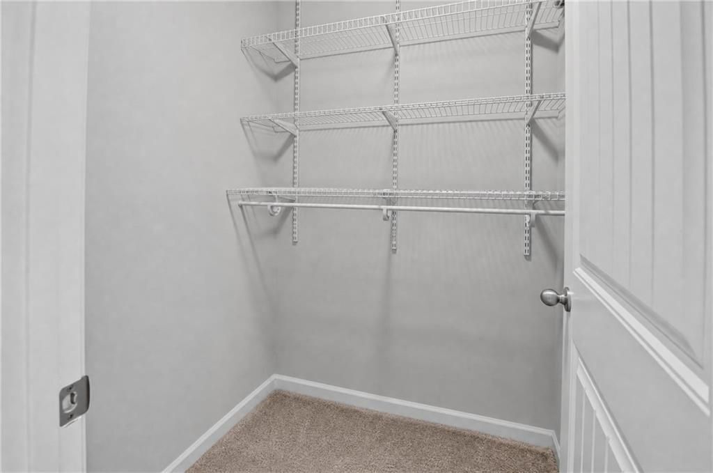 Building Photo - 205 Orchard Trail