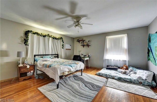 Building Photo - 3932 Meadowbrook Blvd