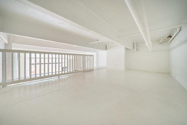 Building Photo - 1 bedroom in Brooklyn NY 11231