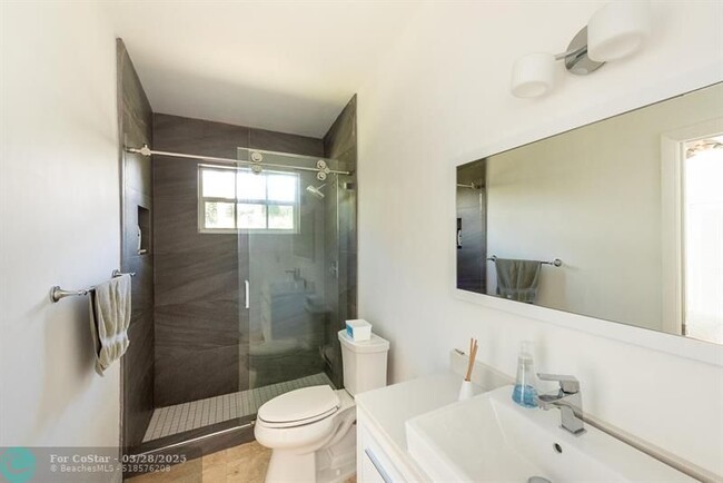 Building Photo - 6205 SW 108th St