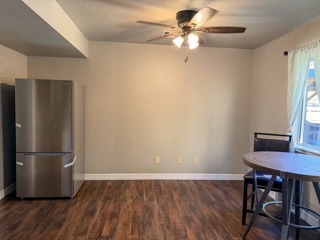 Building Photo - 24527 Appian Ridge