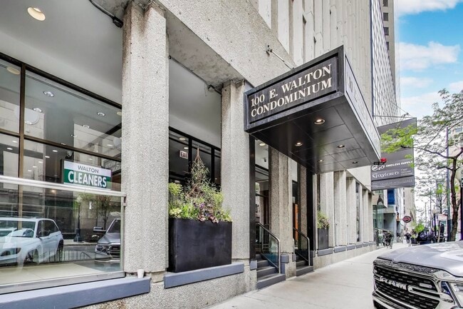 Building Photo - 100 E Walton St