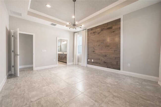 Building Photo - 7212 Paradiso Dr