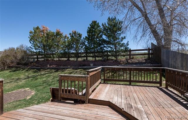 Building Photo - 765 Whispering Oak Dr