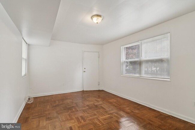 Building Photo - 500 Tennessee Ave NE