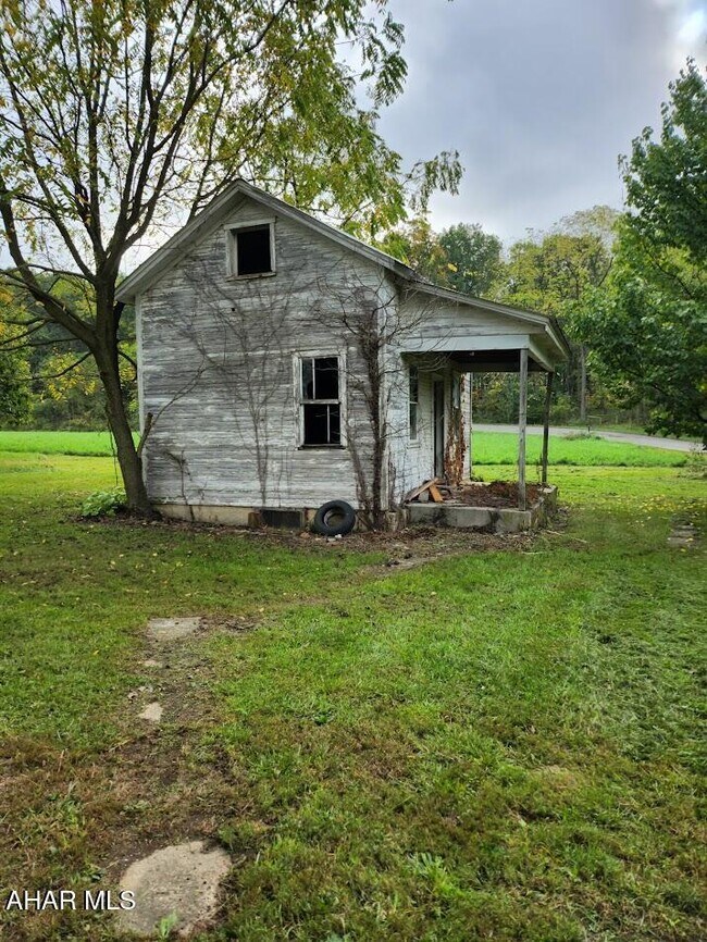 Building Photo - 470 Golden Rule Dr