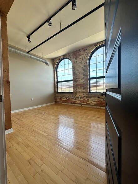 Unit 102 Bedroom 2 - 146 S River Ave