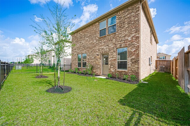 Building Photo - 1001 Laguna Cv Dr