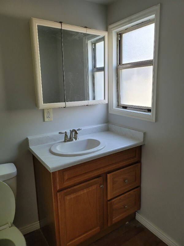 Building Photo - 549 15th St