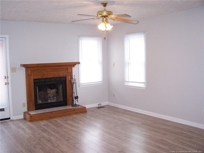 Building Photo - 6836 Winthrop Dr